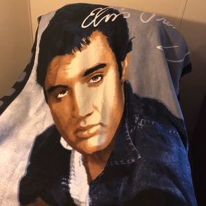 Elvis Presley  Signature fleece/throw back Blanket